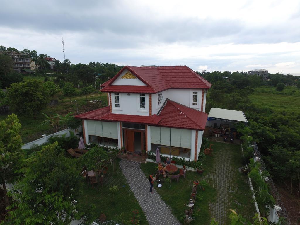 Swiss Villa Sihanoukville Chambre photo